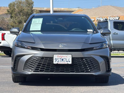 2025 Toyota Camry SE
