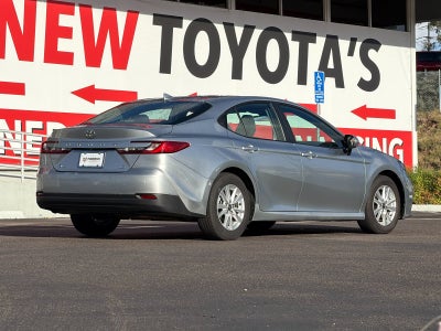 2025 Toyota Camry LE