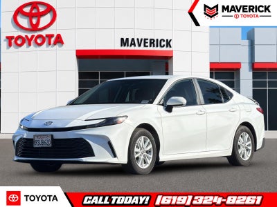 2025 Toyota Camry LE