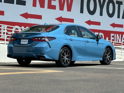 2024 Toyota Camry SE