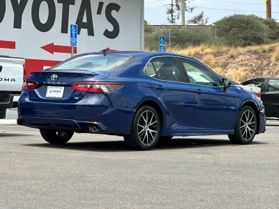 2024 Toyota Camry SE