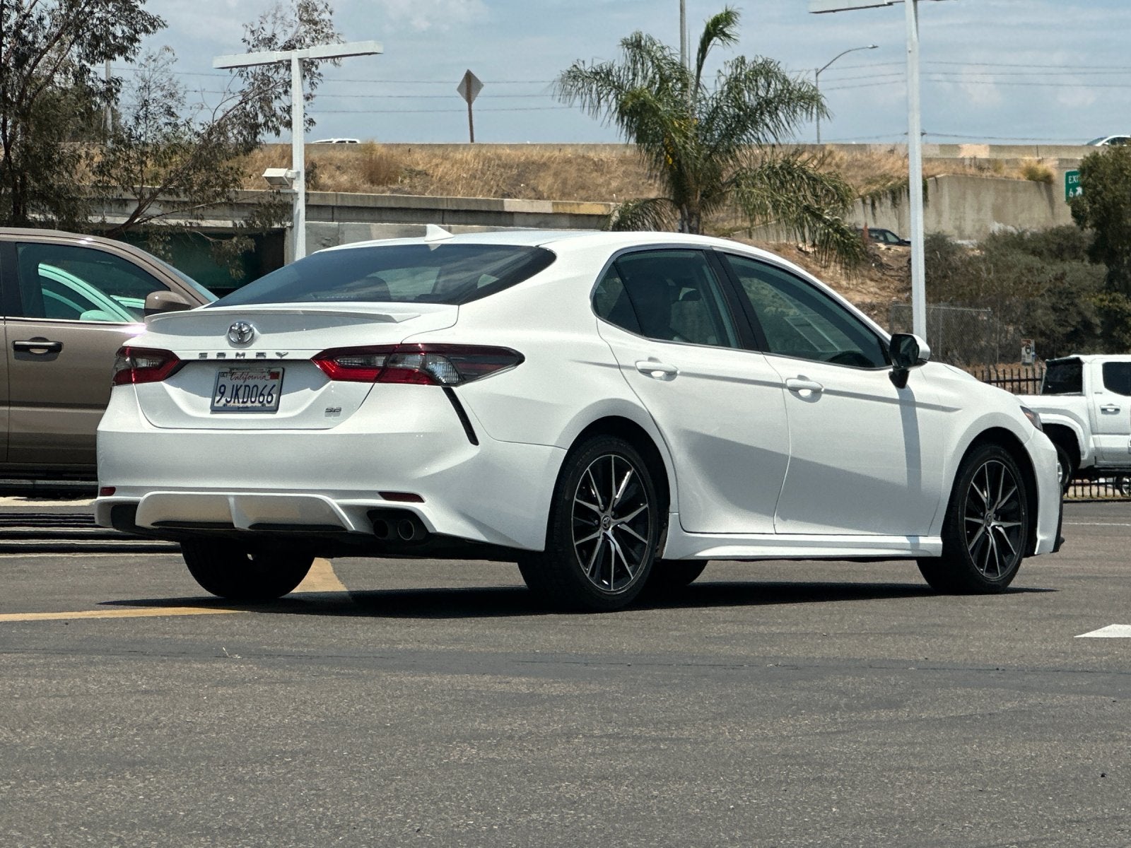 2024 Toyota Camry SE