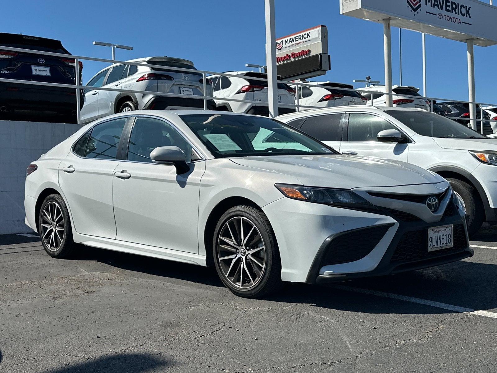 2024 Toyota Camry SE
