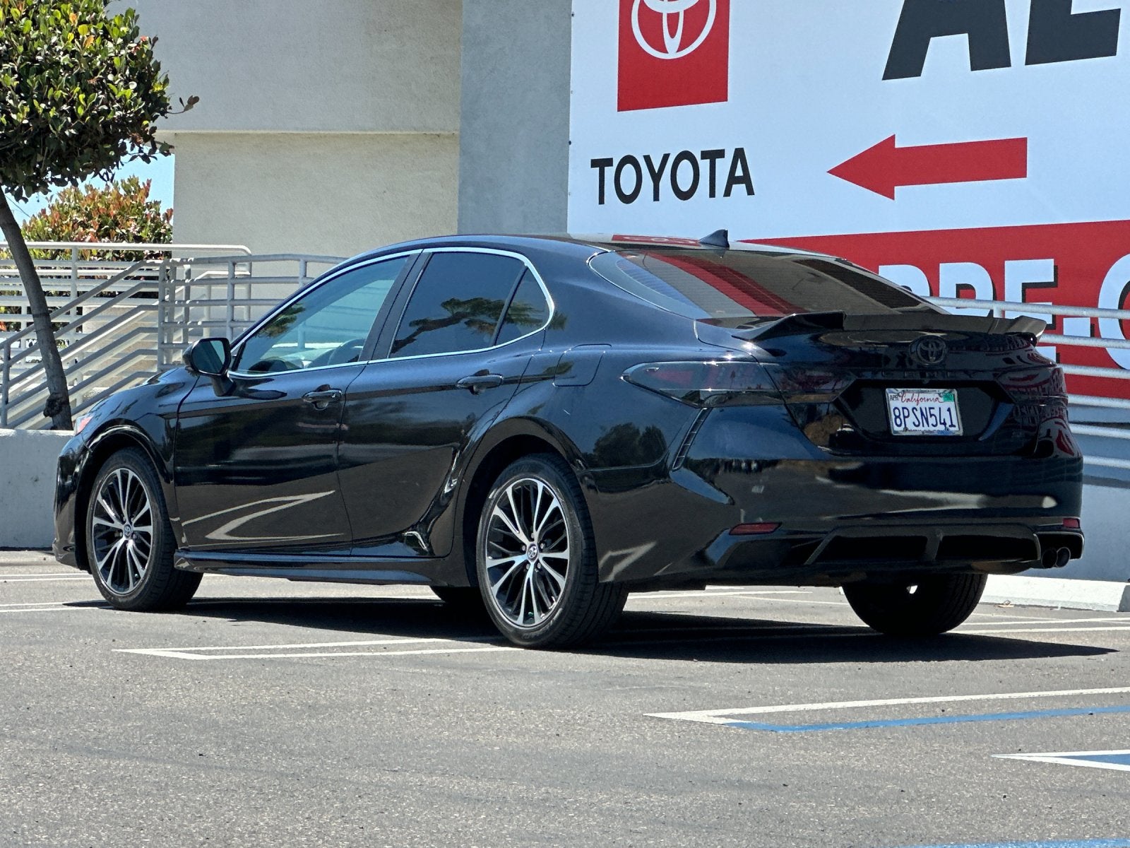 2020 Toyota Camry SE