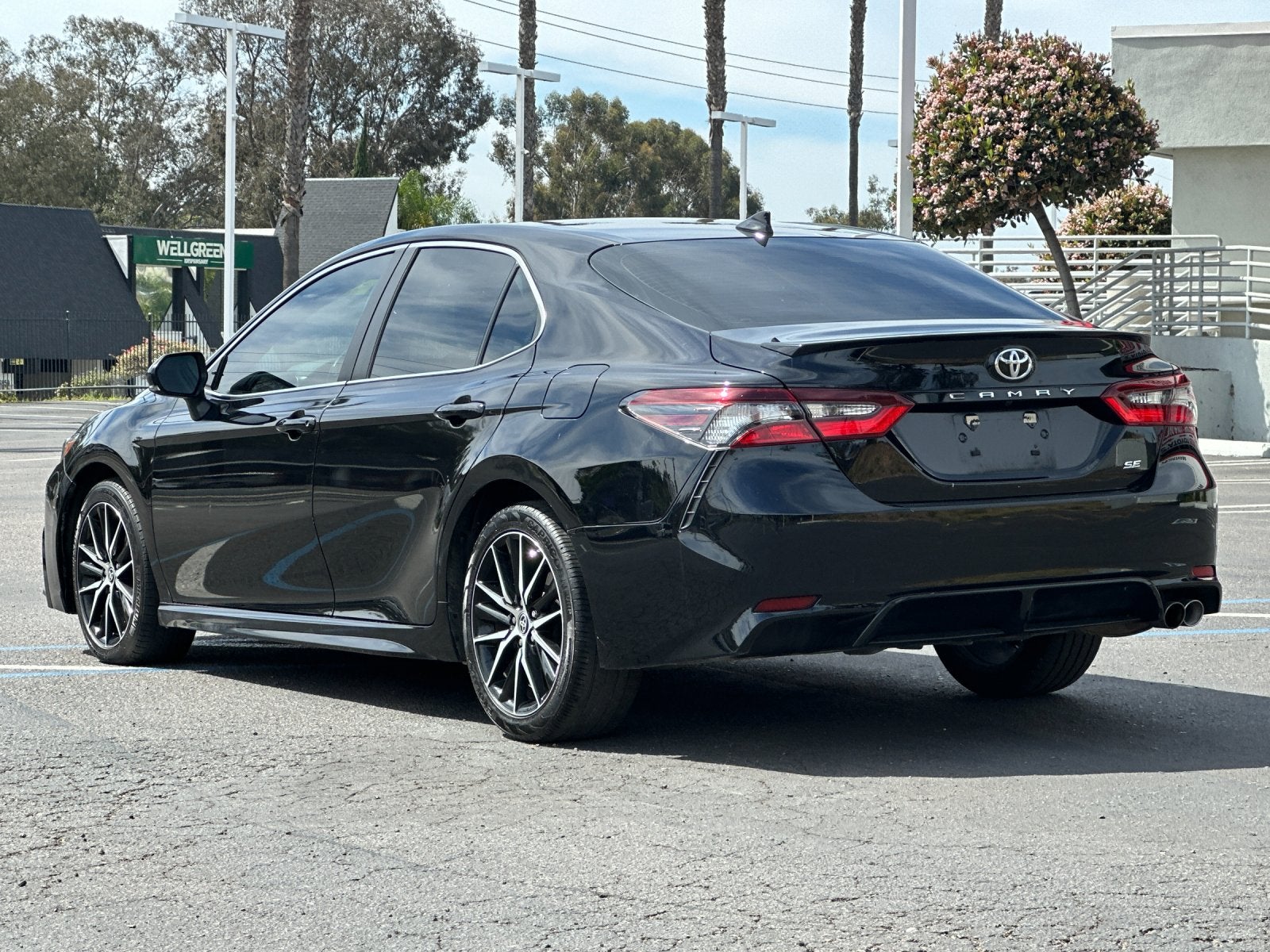 2022 Toyota Camry SE
