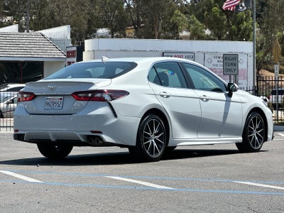 2024 Toyota Camry SE