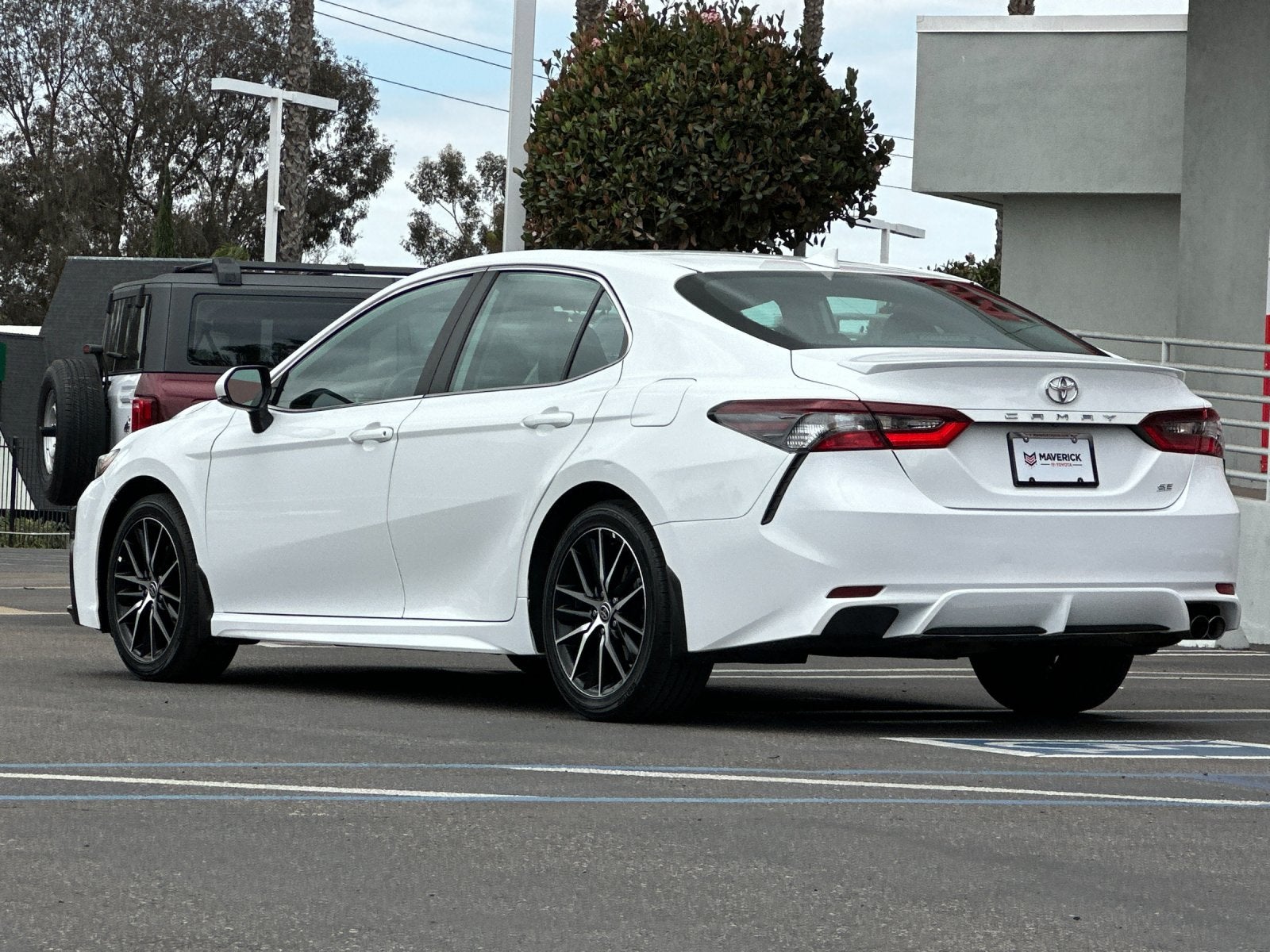 2024 Toyota Camry SE