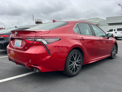 2024 Toyota Camry SE