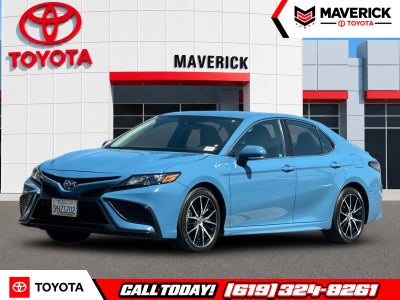 2024 Toyota Camry Hybrid SE