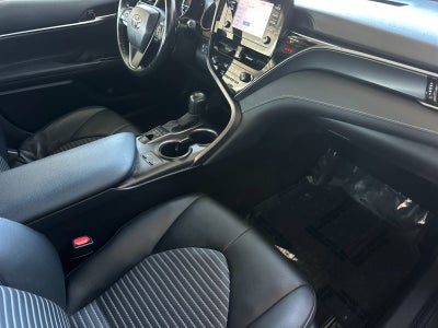 2024 Toyota Camry Hybrid SE