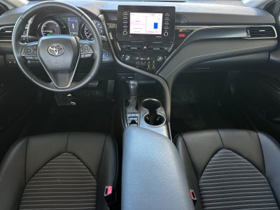 2022 Toyota Camry Hybrid SE