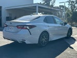 2022 Toyota Camry Hybrid SE