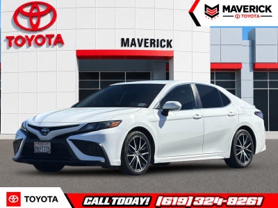 2024 Toyota Camry Hybrid SE