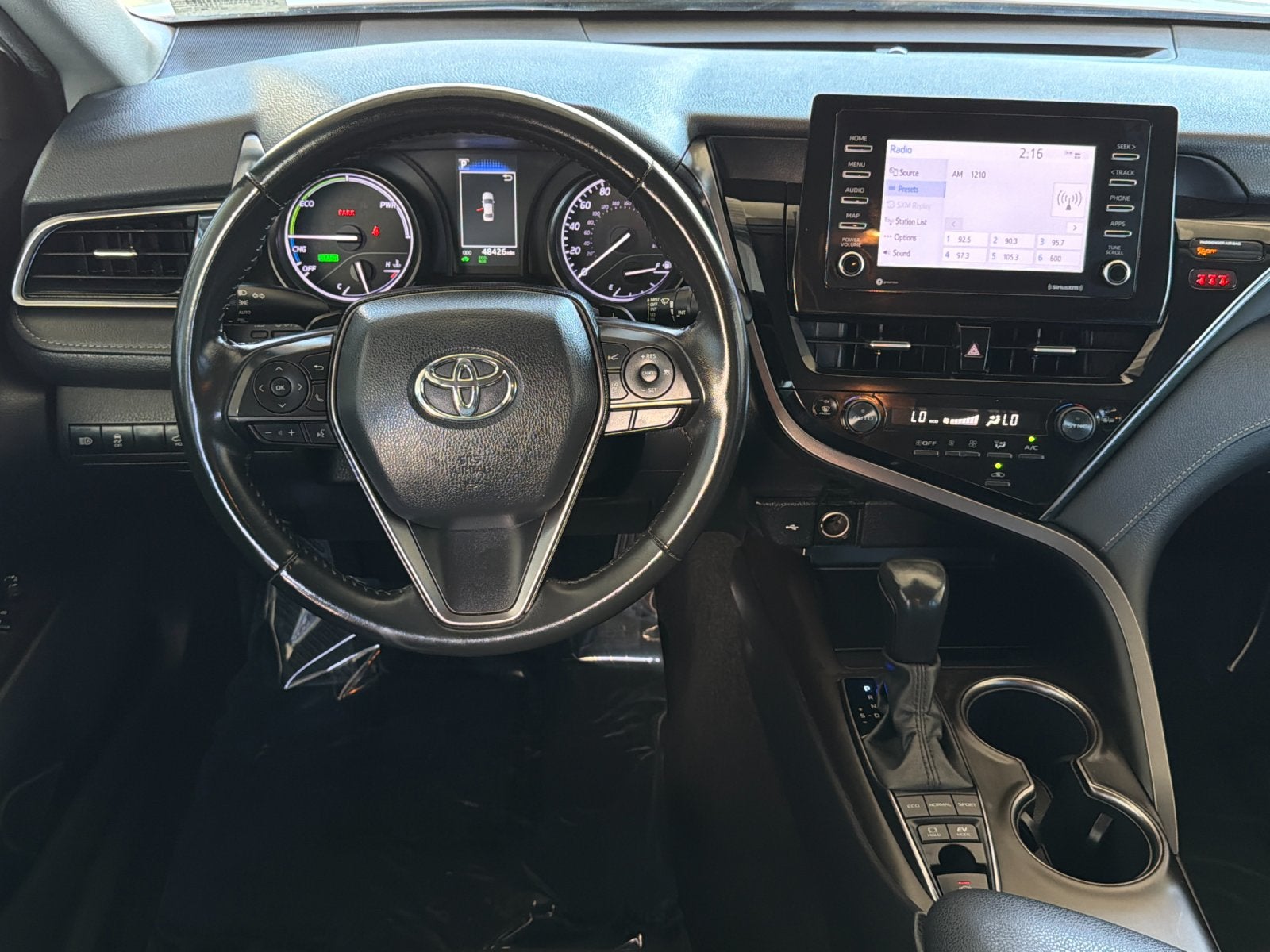 2024 Toyota Camry Hybrid SE