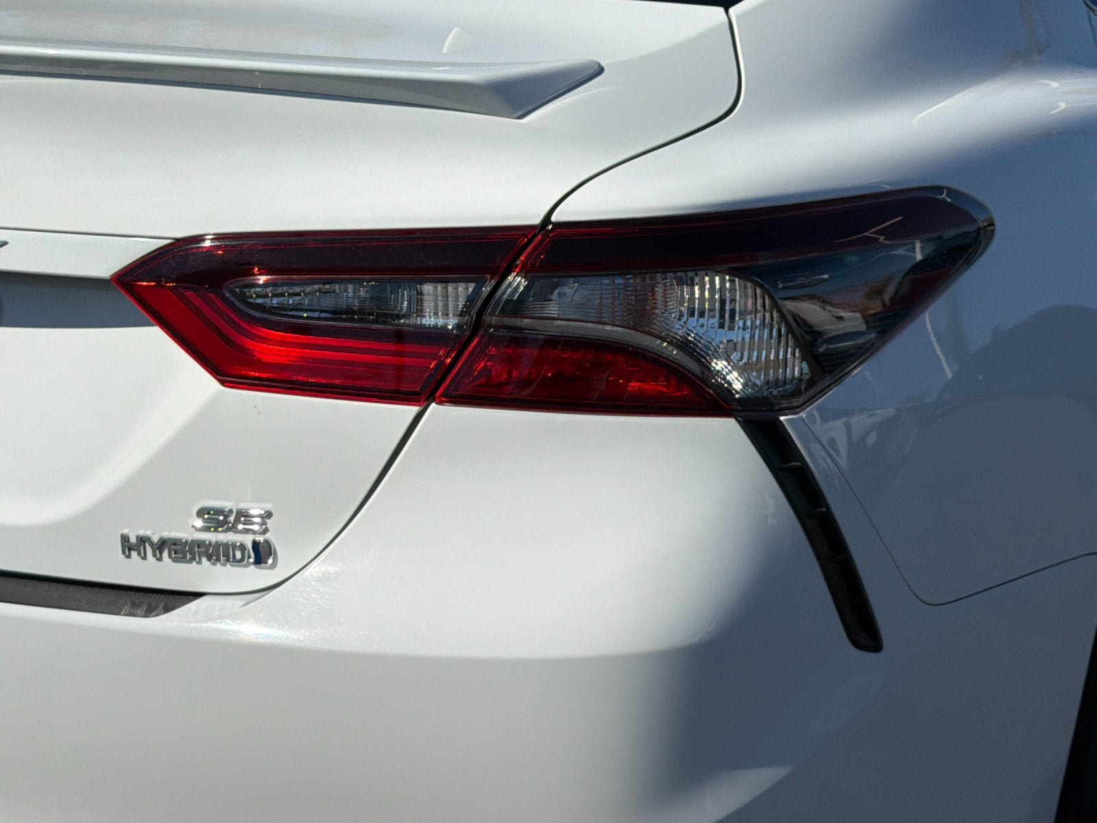 2024 Toyota Camry Hybrid SE