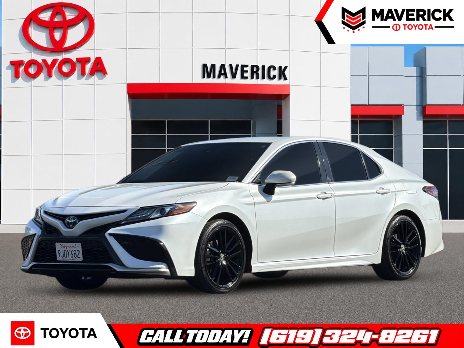 2023 Toyota Camry Hybrid XSE