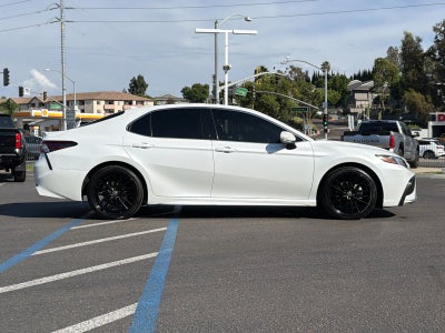 2023 Toyota Camry Hybrid XSE