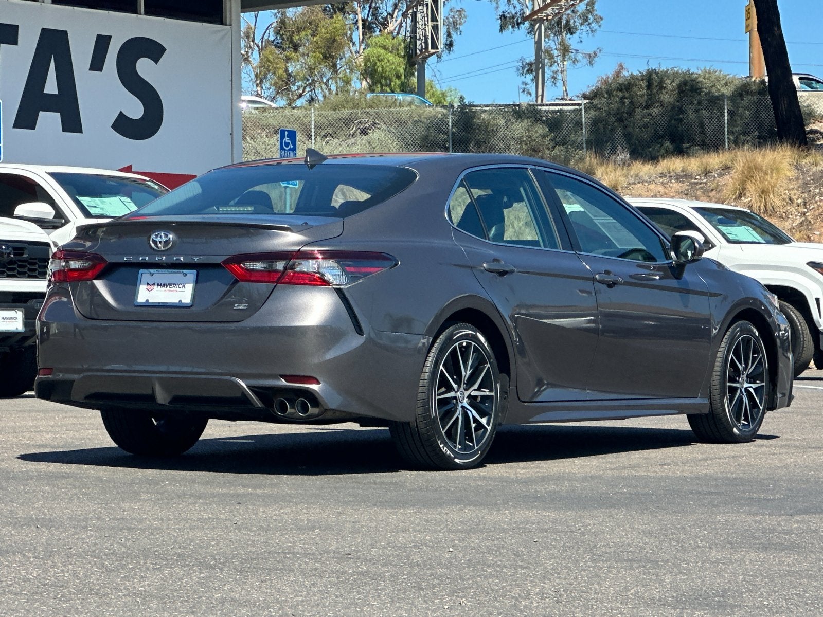 2023 Toyota Camry SE