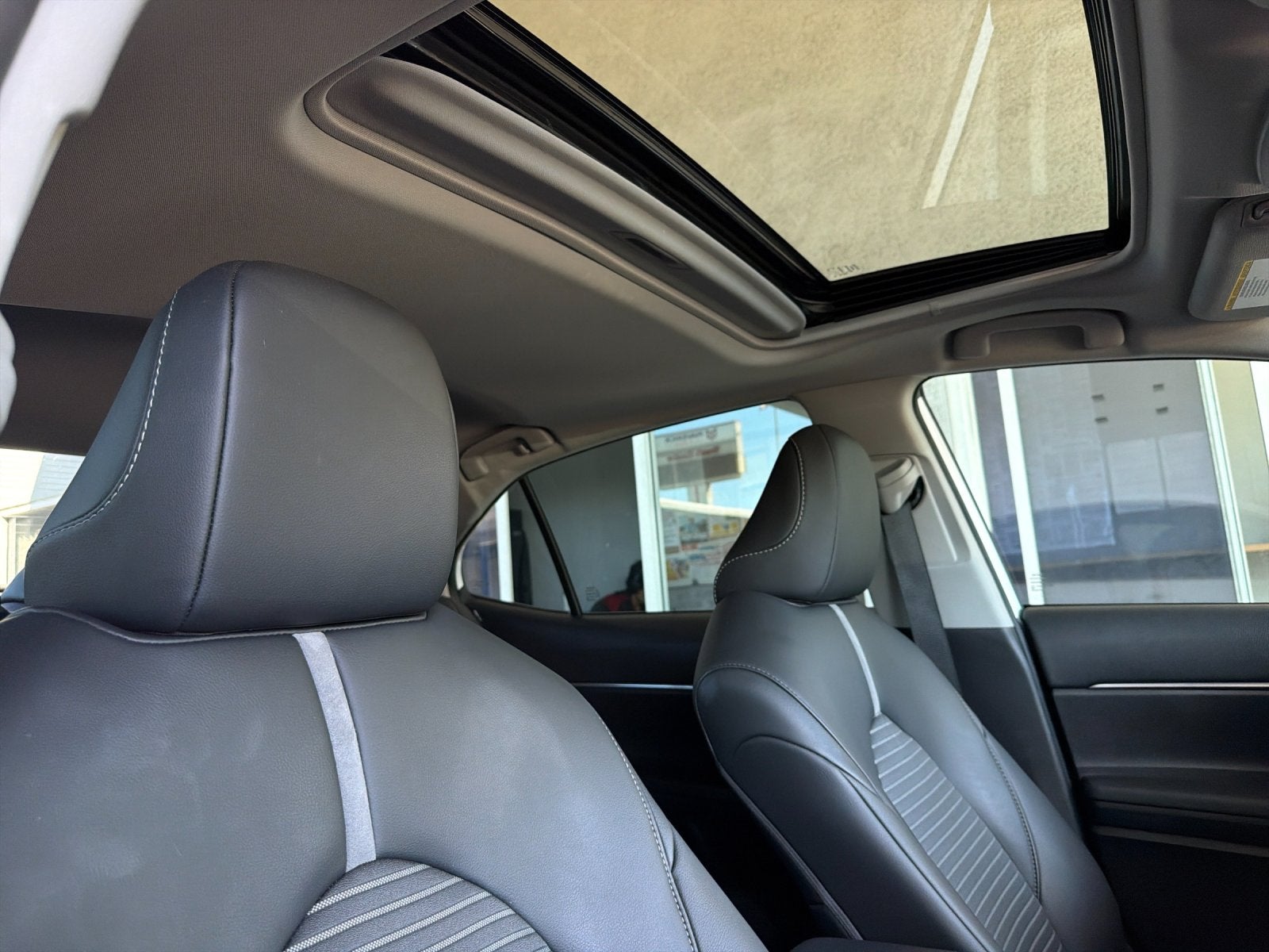 2024 Toyota Camry Hybrid SE