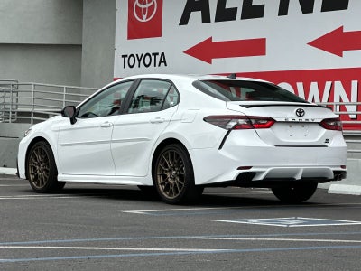 2024 Toyota Camry SE Nightshade Nightshade Edition