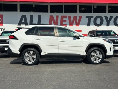 2024 Toyota RAV4 Hybrid LE