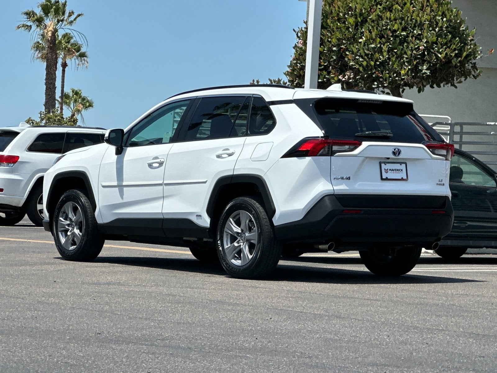 2024 Toyota RAV4 Hybrid LE