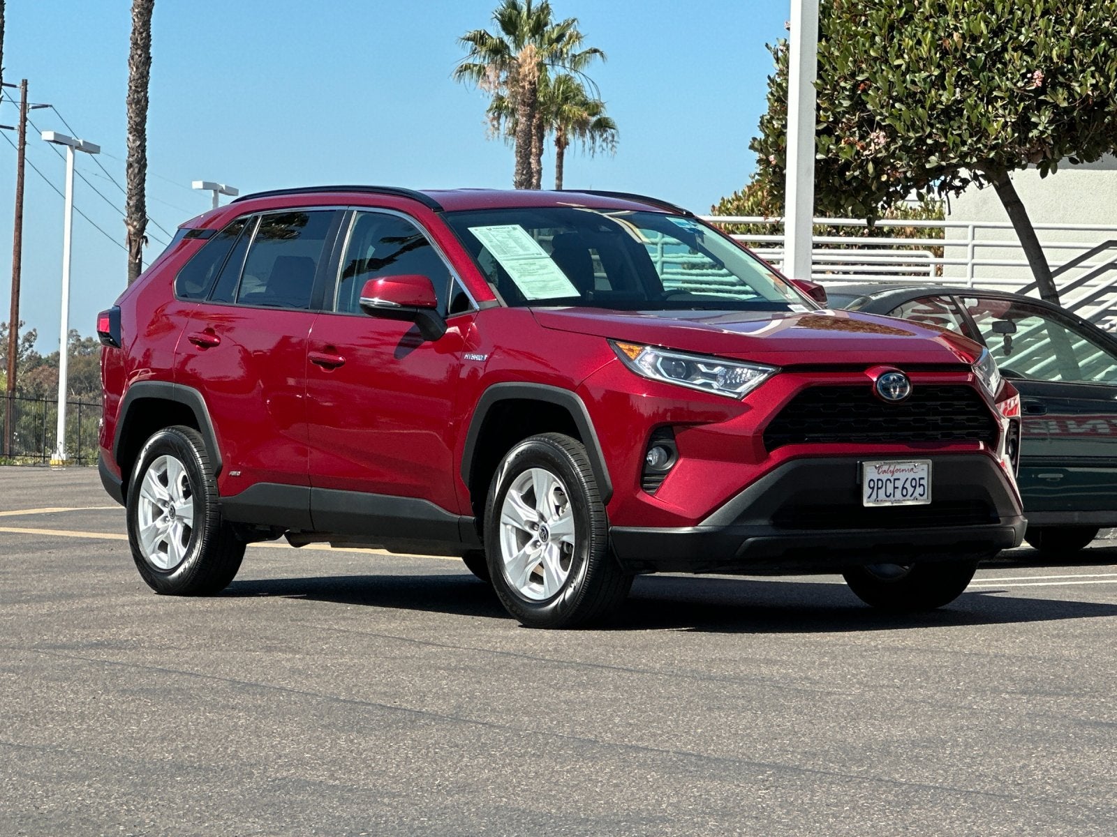 2021 Toyota RAV4 Hybrid XLE