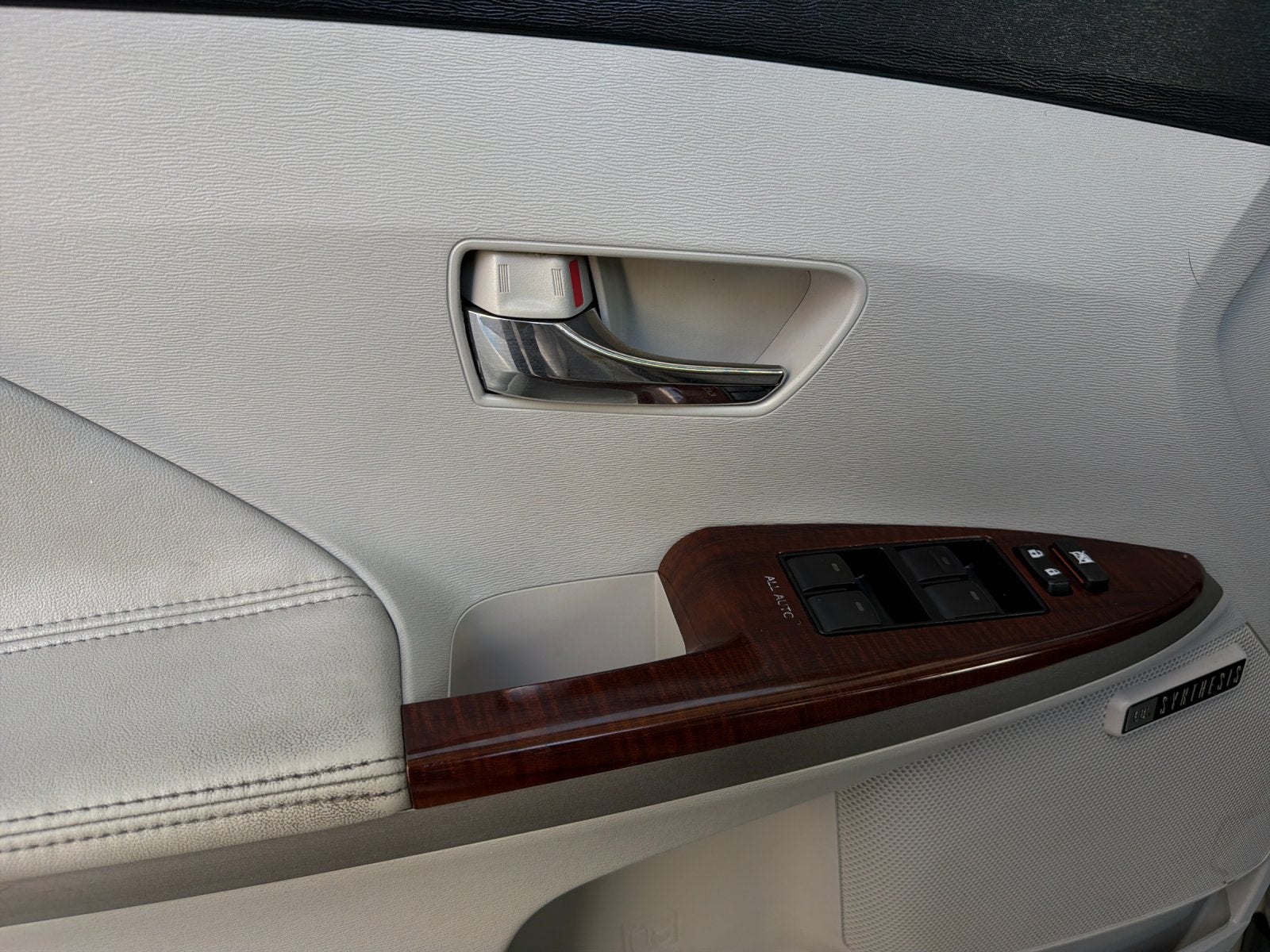 2010 Toyota Venza Base