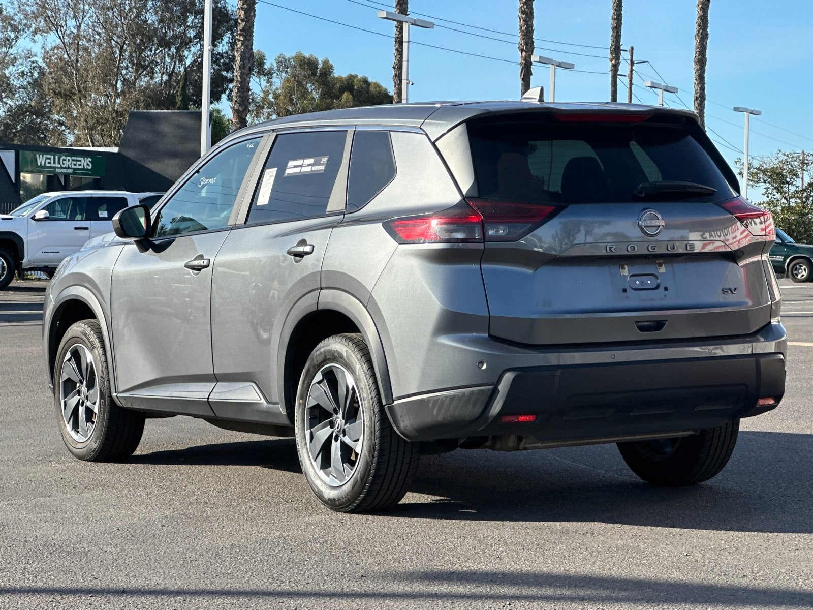 2024 Nissan Rogue SV