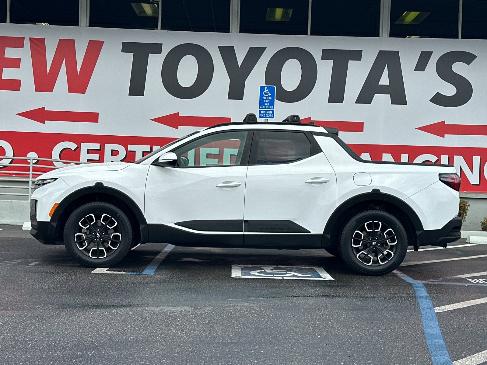 2022 Hyundai Santa Cruz SEL Premium