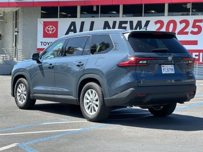 2025 Toyota Grand Highlander XLE