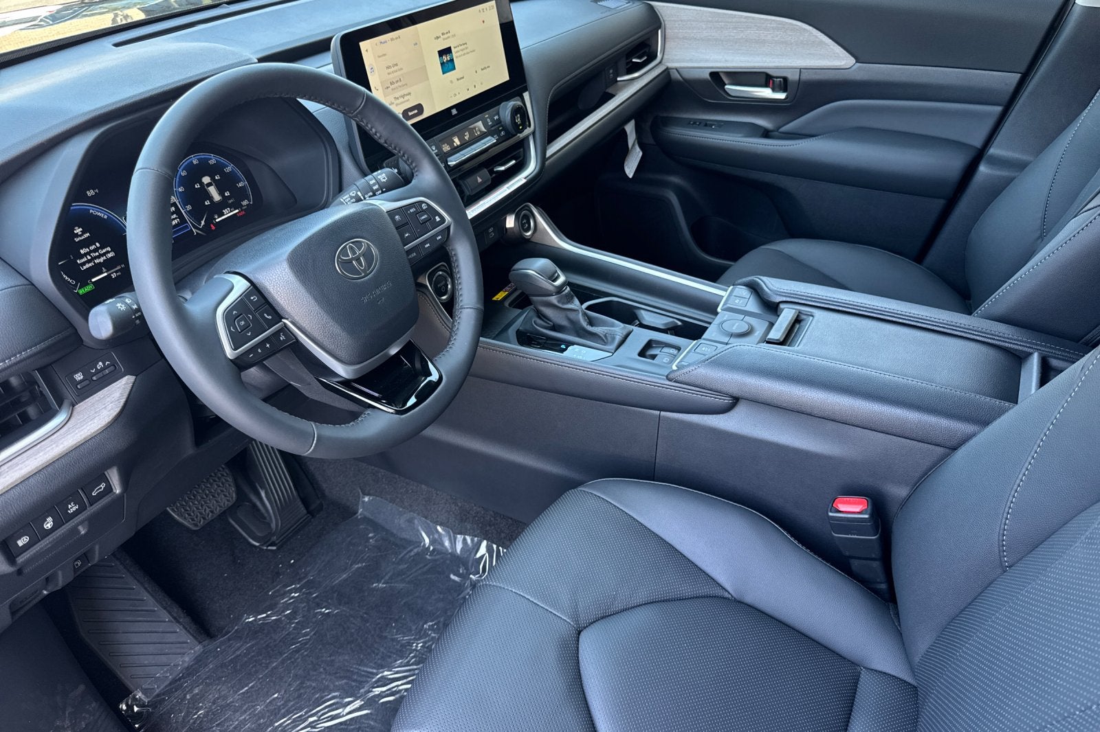 2026 Toyota Grand Highlander Hybrid Limited
