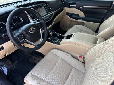 2015 Toyota Highlander Limited Platinum V6