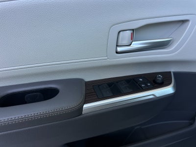 2024 Toyota Sienna XLE 7 Passenger