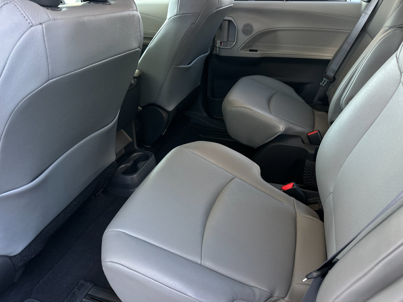 2024 Toyota Sienna XLE 7 Passenger