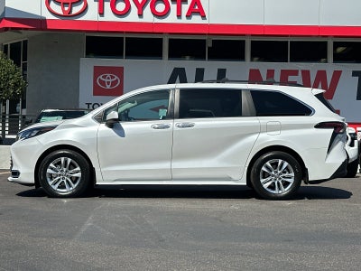 2024 Toyota Sienna XLE 7 Passenger