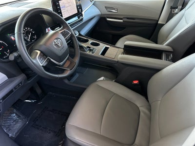 2024 Toyota Sienna XLE 7 Passenger