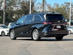 2022 Toyota Sienna XLE 7 Passenger