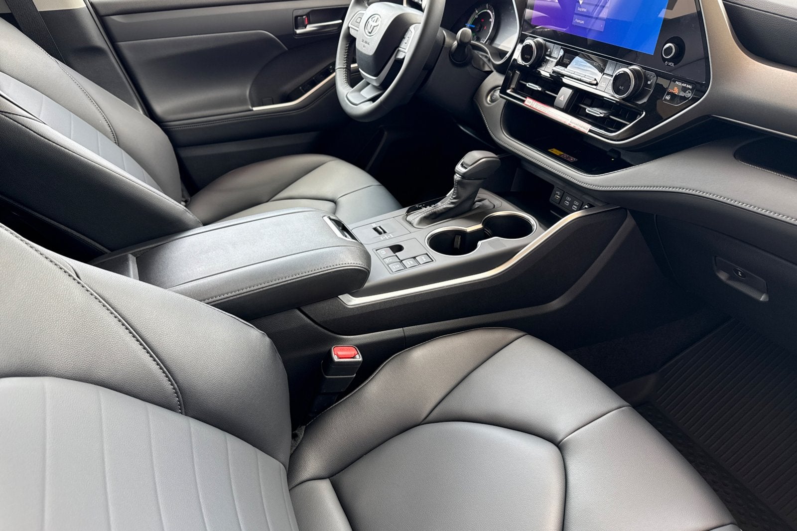 2026 Toyota Highlander Hybrid XLE