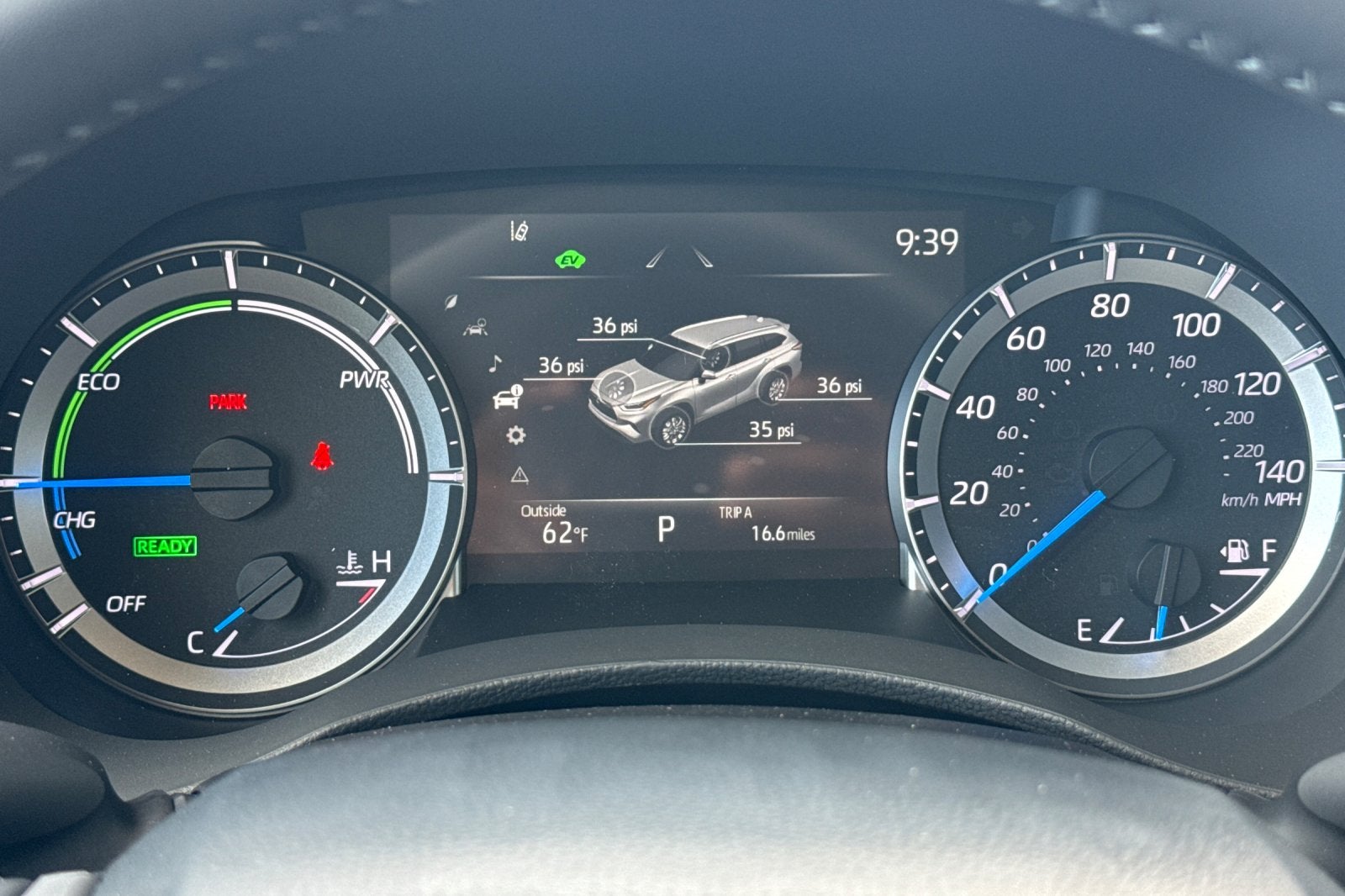 2026 Toyota Highlander Hybrid XLE