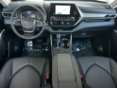 2025 Toyota Highlander XLE