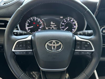 2024 Toyota Highlander XLE