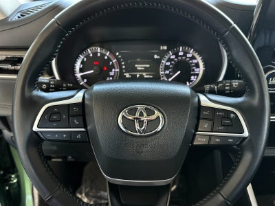 2024 Toyota Highlander XLE