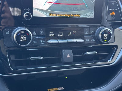 2024 Toyota Highlander XLE