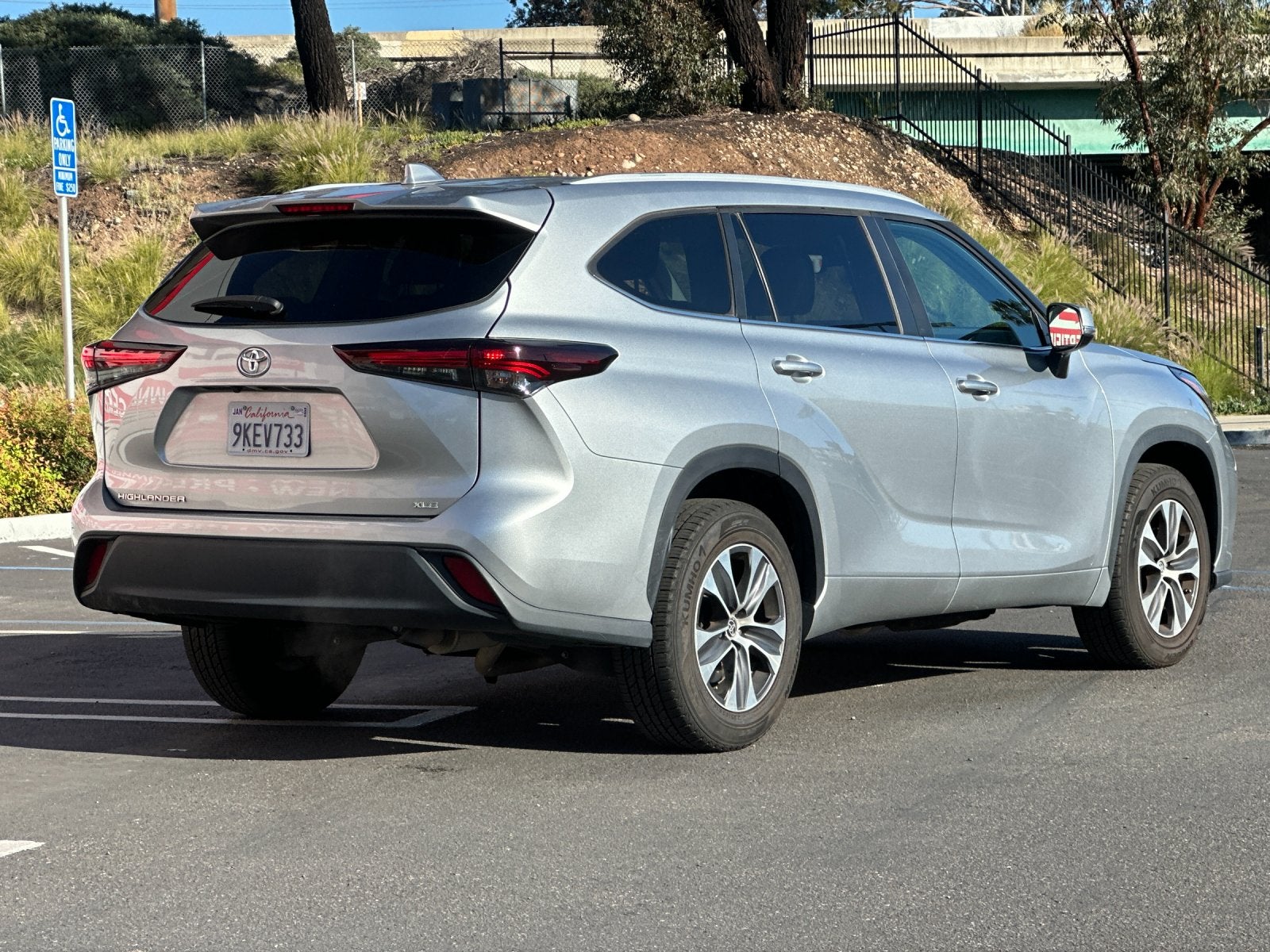 2024 Toyota Highlander XLE