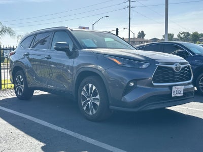 2024 Toyota Highlander XLE