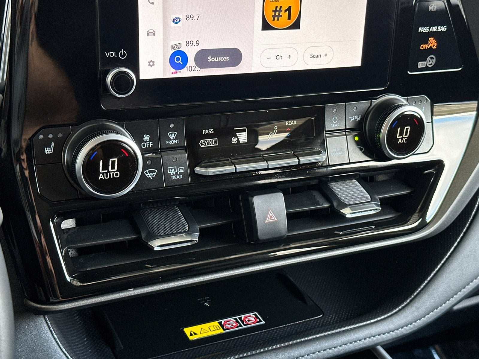 2025 Toyota Highlander XLE