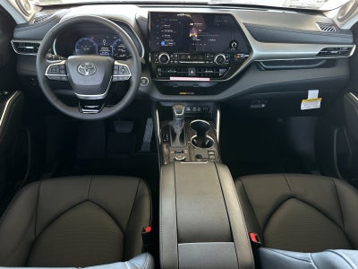 2026 Toyota Highlander Limited