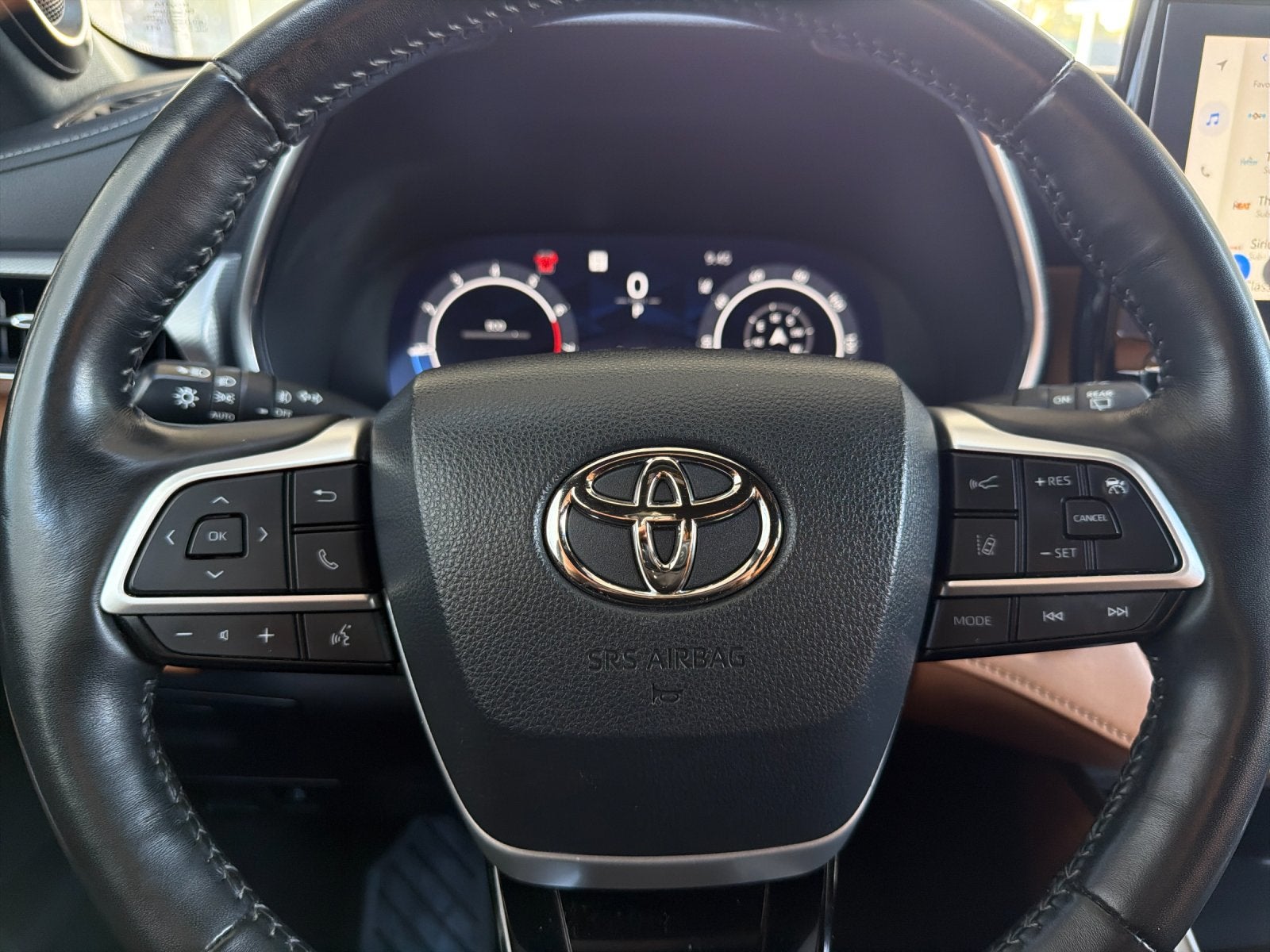 2023 Toyota Highlander Platinum