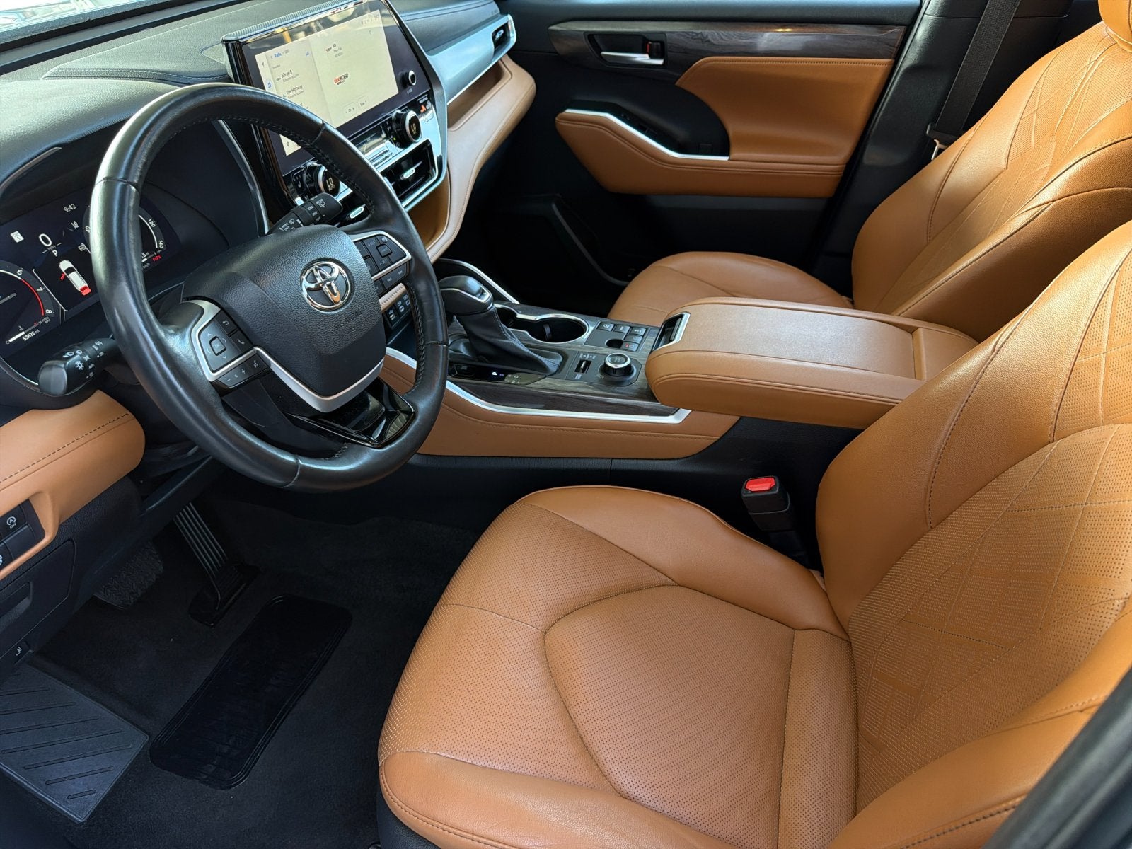 2023 Toyota Highlander Platinum